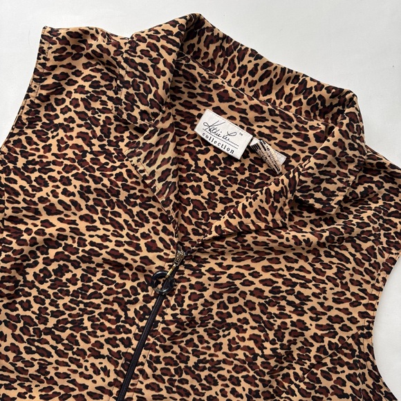 Vintage Tops - Kathie Lee Collection Leopard Print Sleeveless Top Size 14